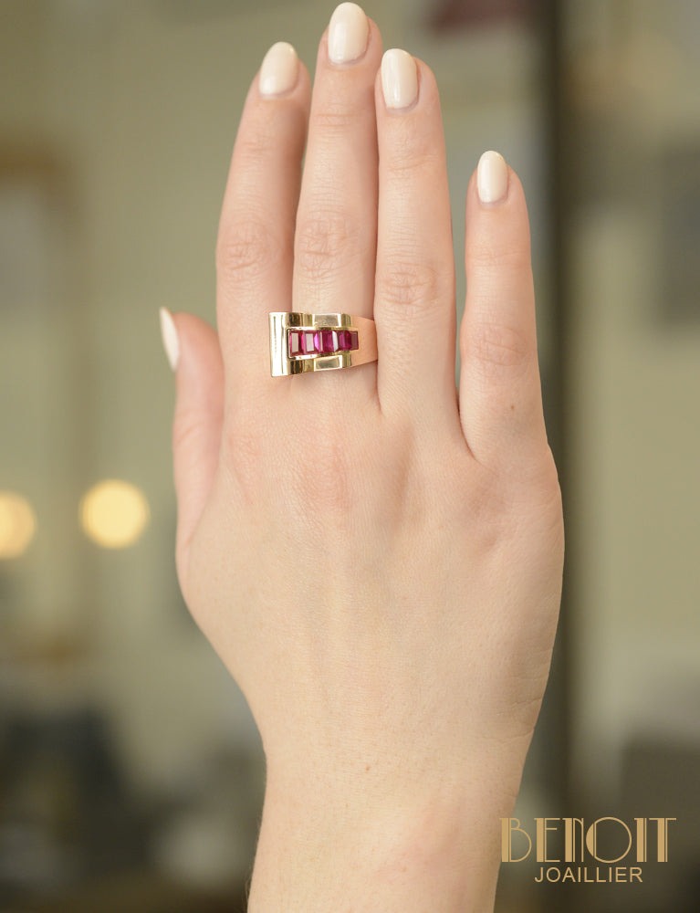 Bague Tank Or Rose et Rubis Verneuil