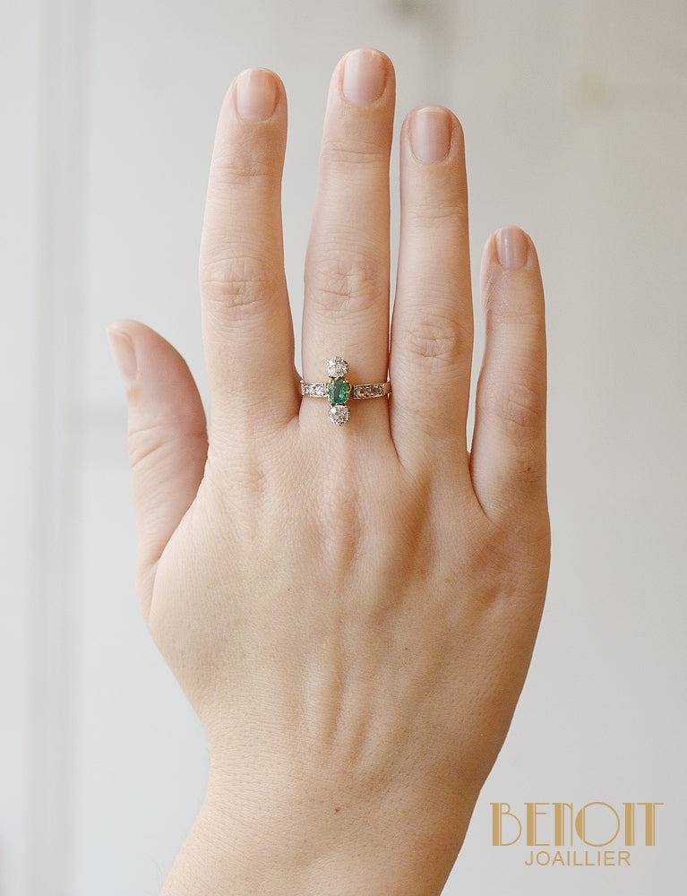 Bague Trilogie Emeraude et Diamants