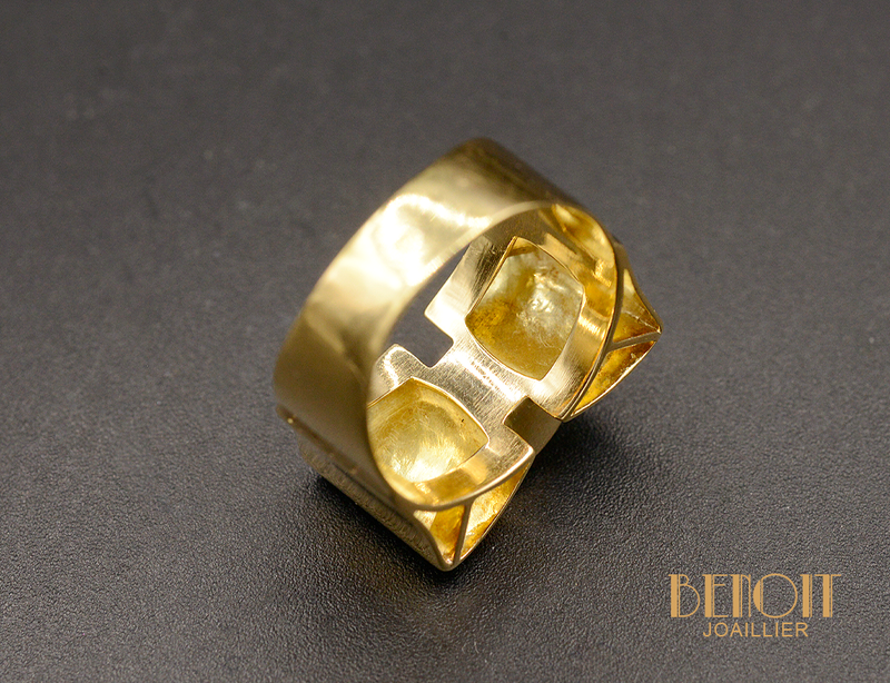 Bague Tank Or Jaune Diamants Rubis Verneuil