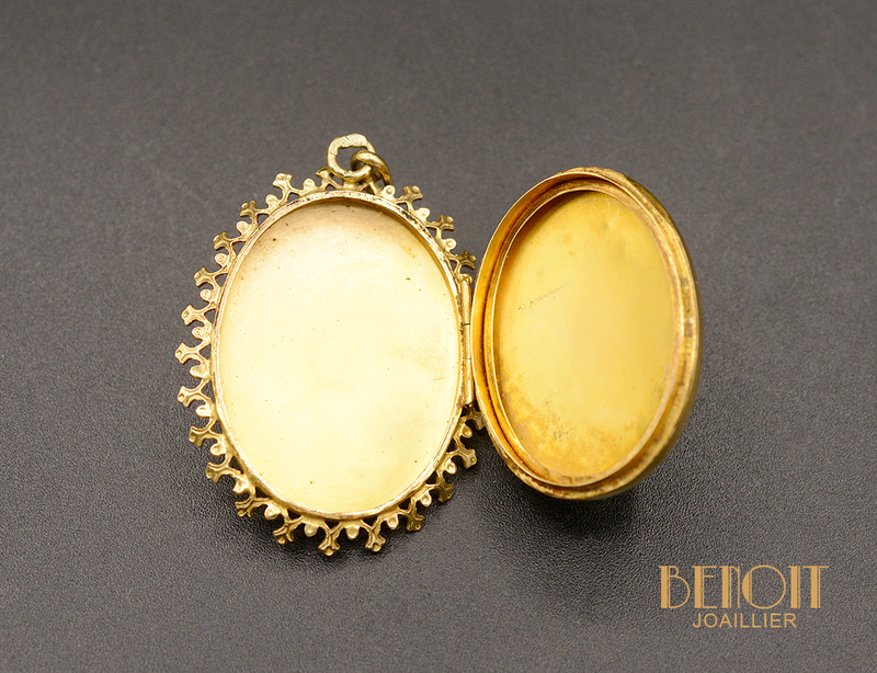 Pendentif Ouvrant Or Jaune et Perle Fine