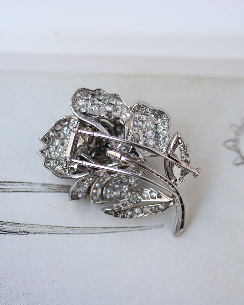 Ancienne Broche En Argent Massif Avec Pierres Blanc et Perle Ancienne Broche En Argent Massif Avec Pierres Blanc et Perle