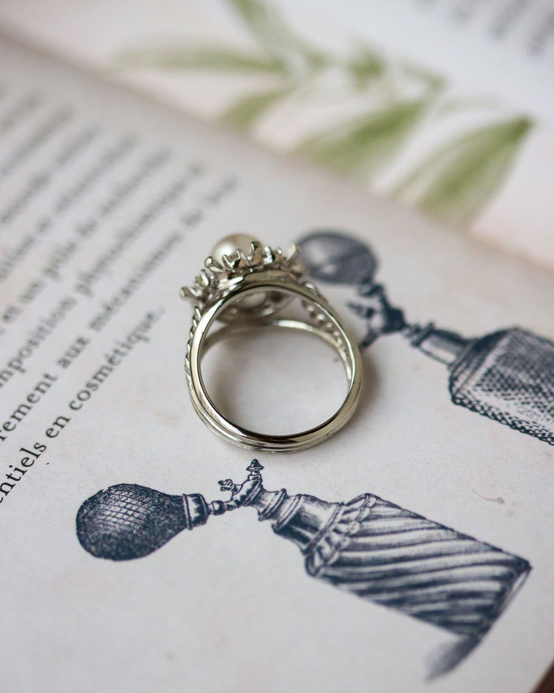 Bague Marguerite Or Blanc Perle et Diamants