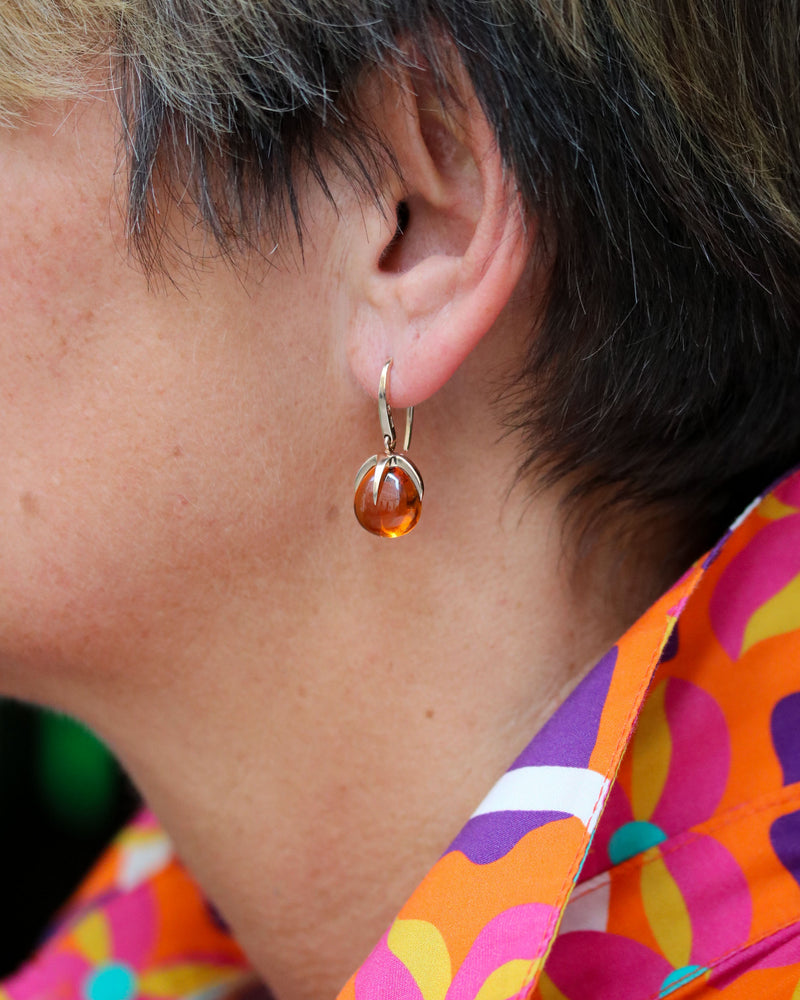 Paire de Boucles d'Oreilles signées "Pomellato" Or rose et Quartz de Madère