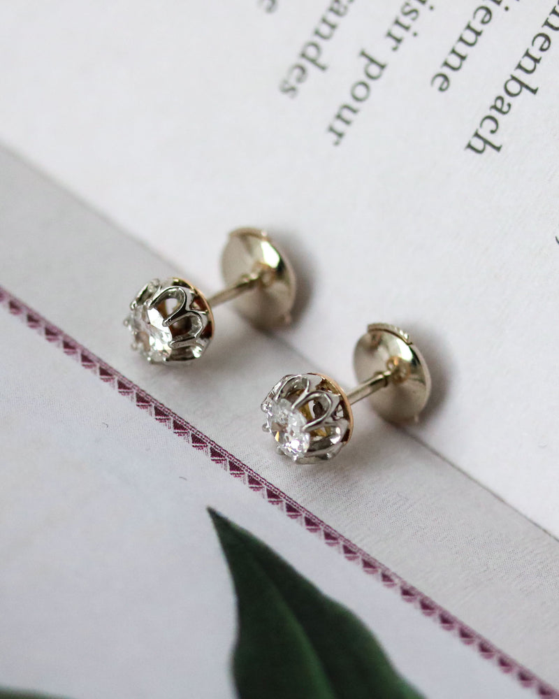 Paire de Puces d'Oreilles Anciennes Or blanc Diamants