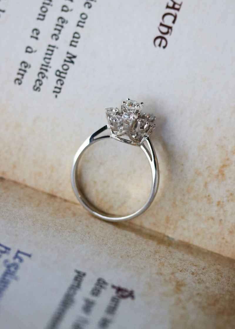Bague Marguerite Or blanc et Diamants