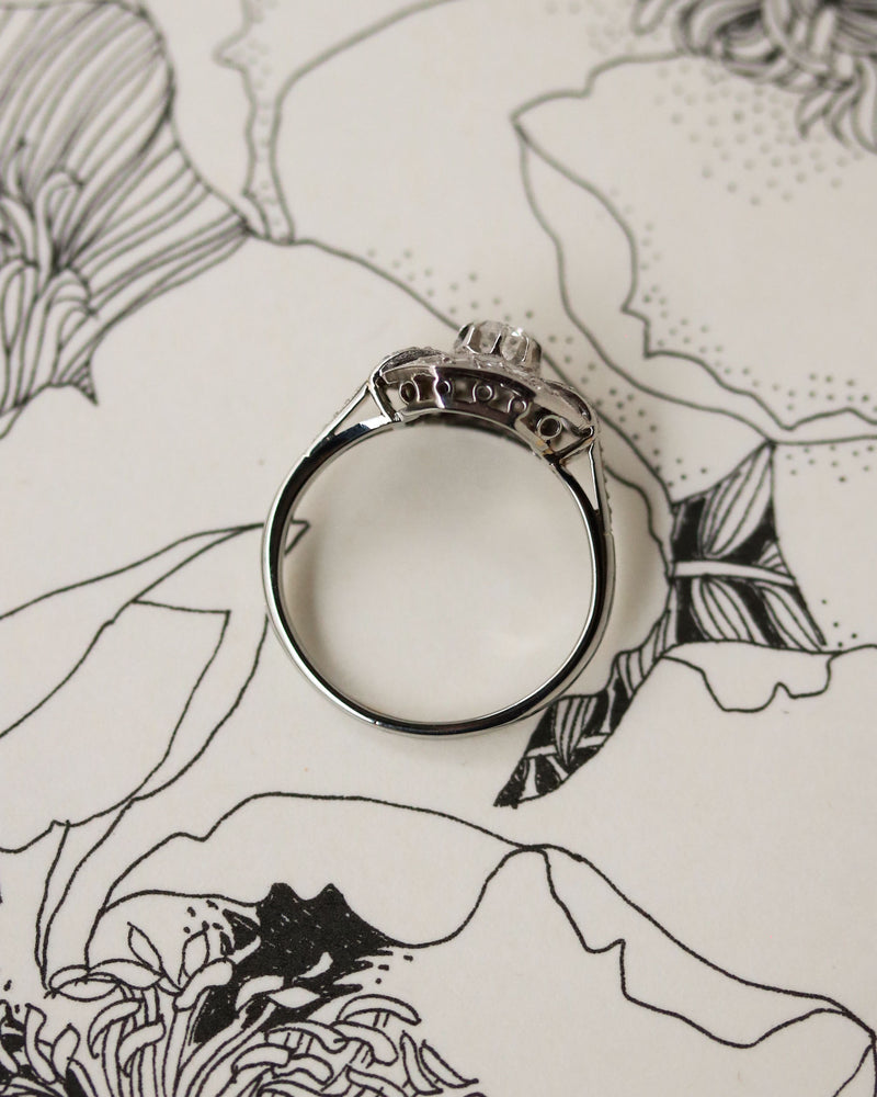 Bague Art Déco Or blanc Platine Diamant