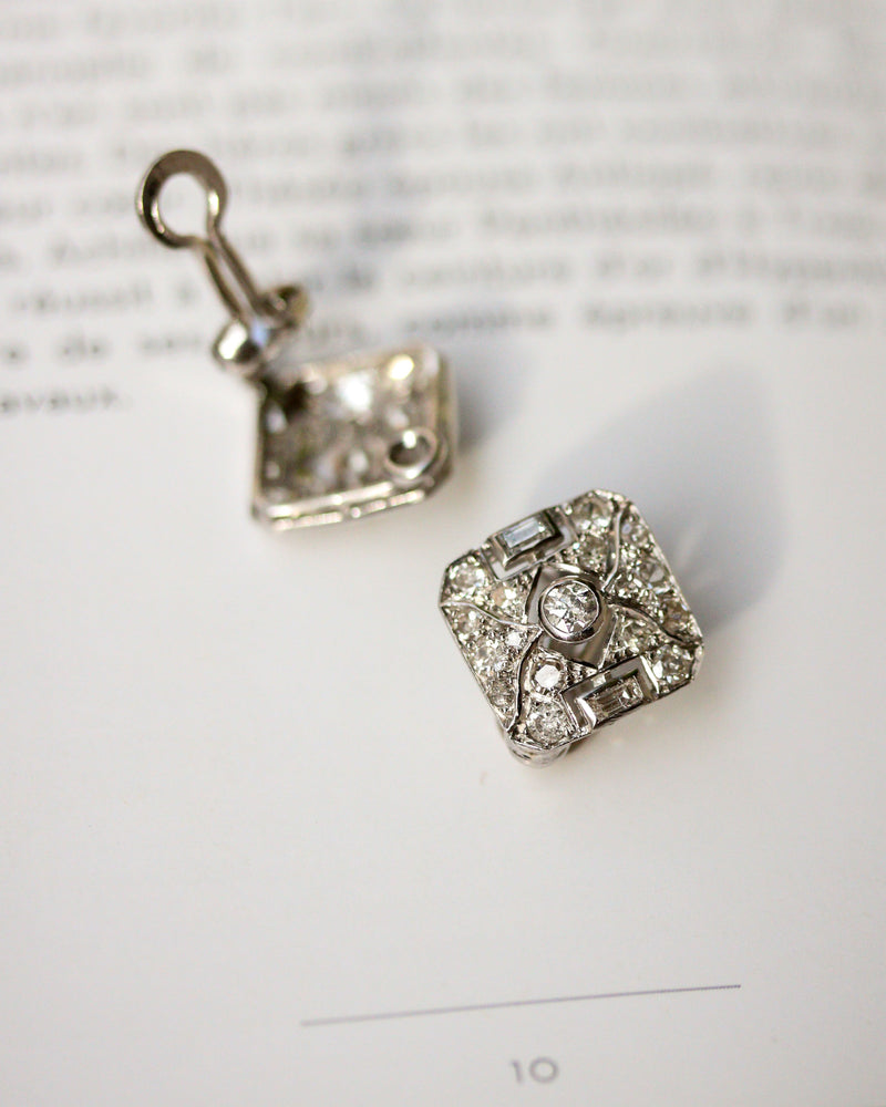 Paire de Boucles d'oreilles Art Déco Or et Diamants