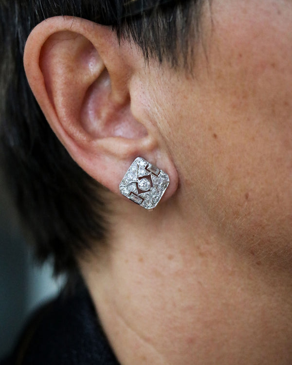 Paire de Boucles d'oreilles Art Déco Or et Diamants