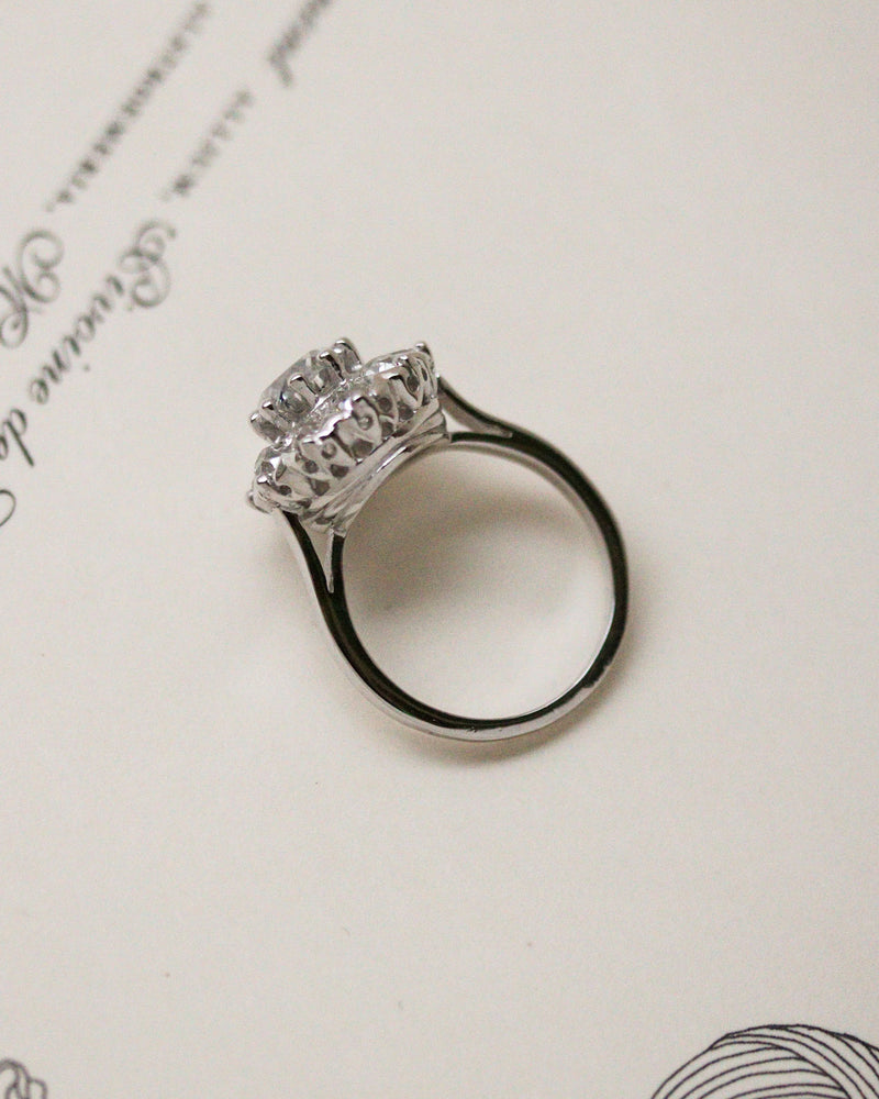 Bague Marguerite Ancienne Diamants et Platine