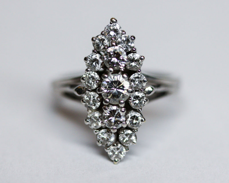 Bague Marquise Or blanc et Diamants