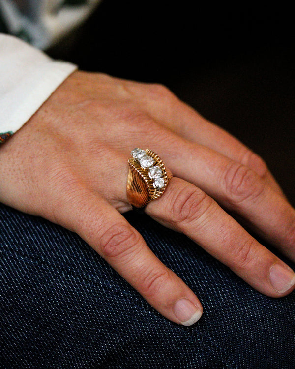 Bague 1950 Or jaune et Platine et Diamants Taille Coussin
