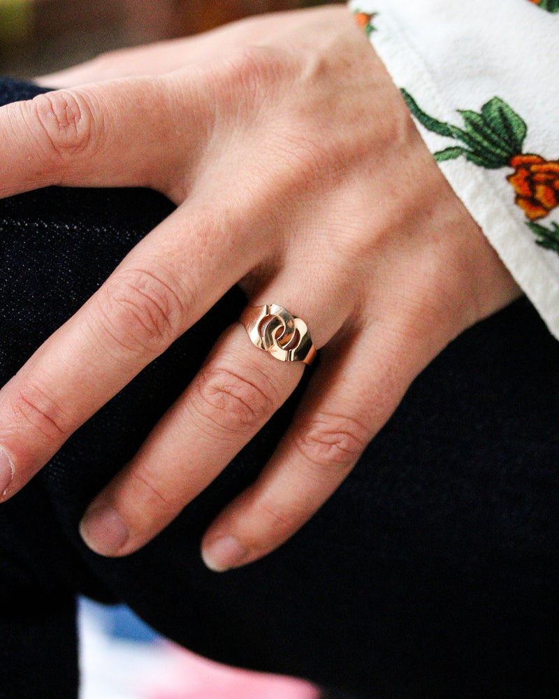 Bague "Menottes" Or Rose Signée Dinh Van