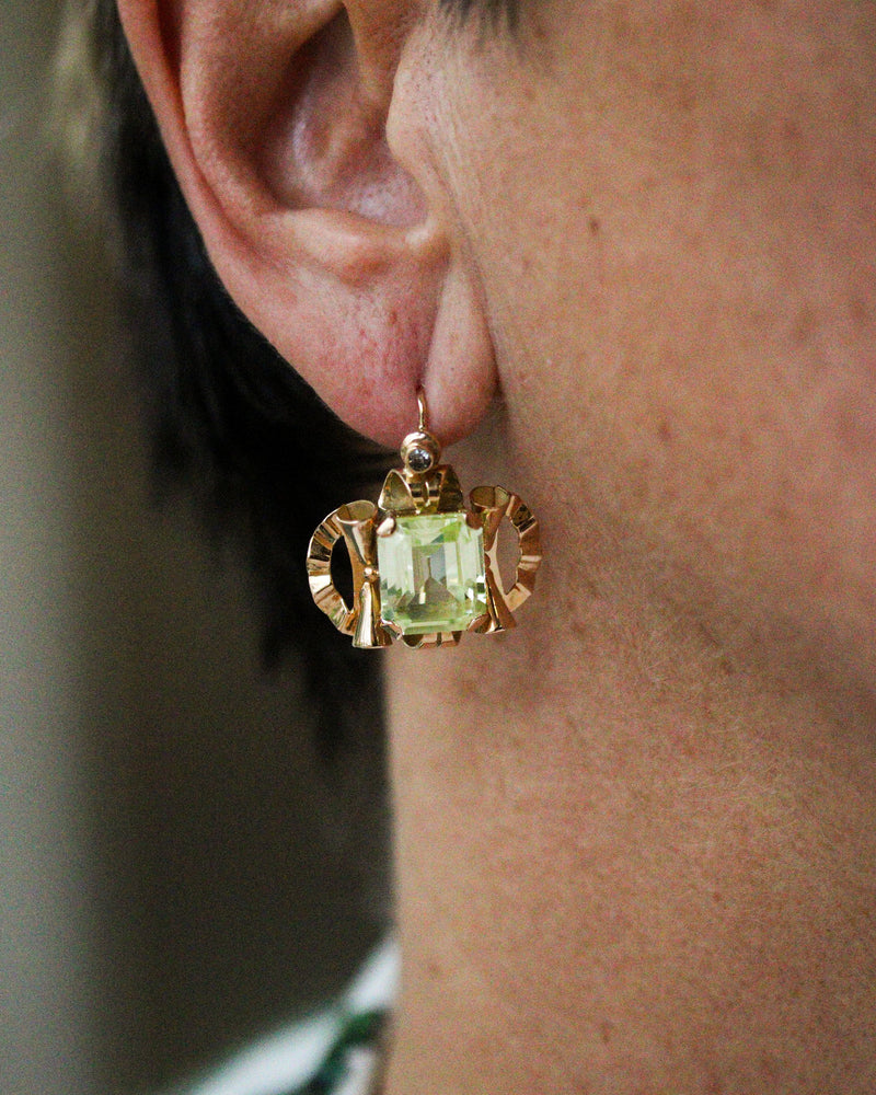 Paire de boucles d'Oreilles 1940 Or Rose et Fluorite