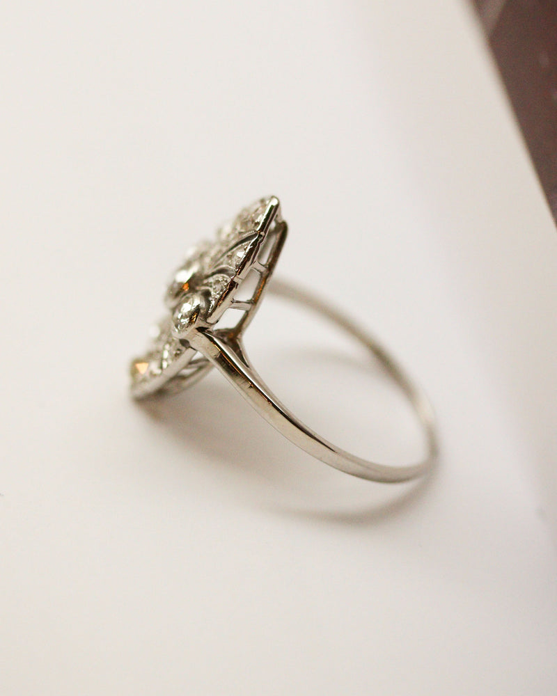 Bague Art Déco Marquise Platine Diamants