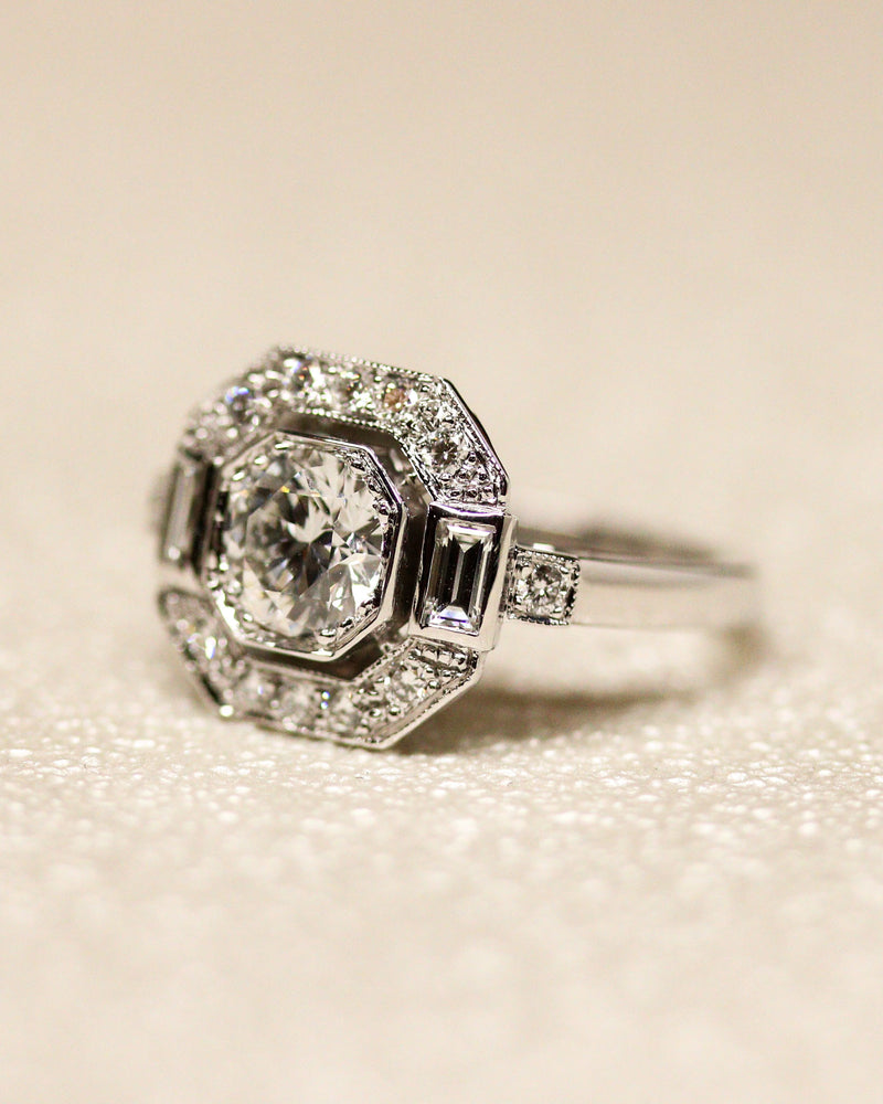 Bague Création Benoît Joaillier "Carré Pans Coupés" Diamant 1ct Certifié