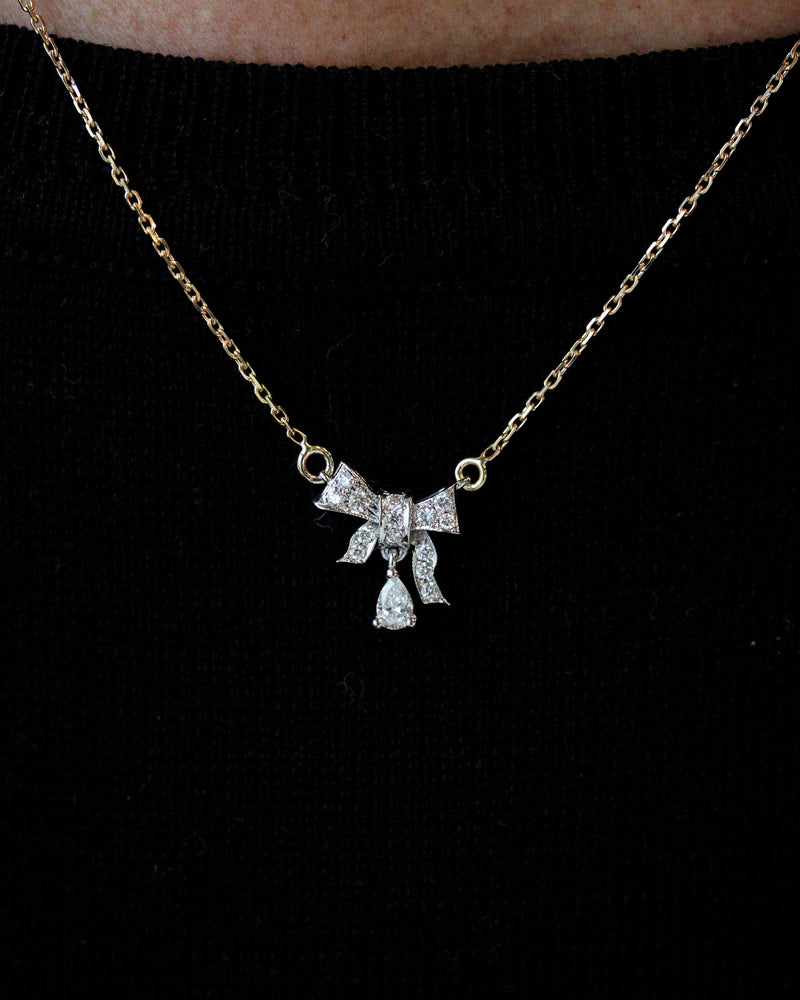 Pendentif Création Benoit Joaillier "Noeud Style Art Déco" Or Blanc et Jaune