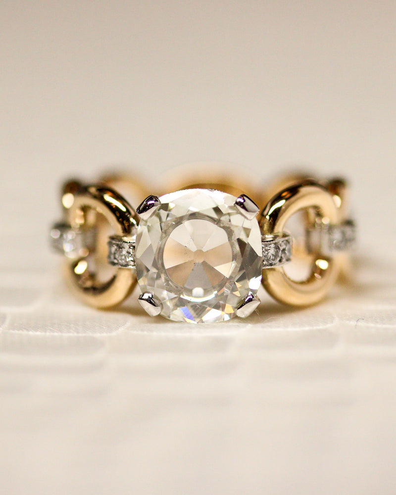 Bague Création Benoît Joaillier Solitaire "Mailles et Godrons" Diamants