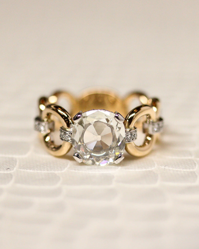 Bague Création Benoît Joaillier Solitaire "Mailles et Godrons" Diamants