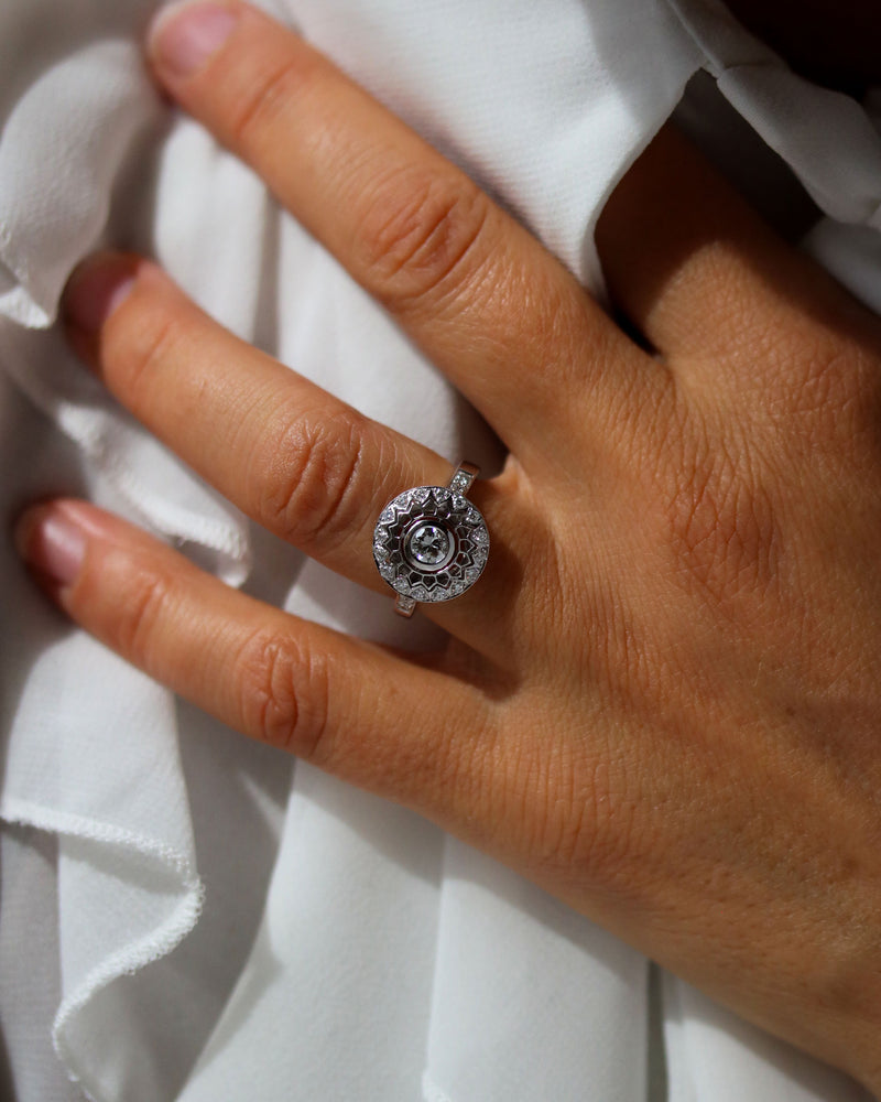 Bague Création Benoit Joaillier "Soleil" Diamant 0.40 ct taille brillant