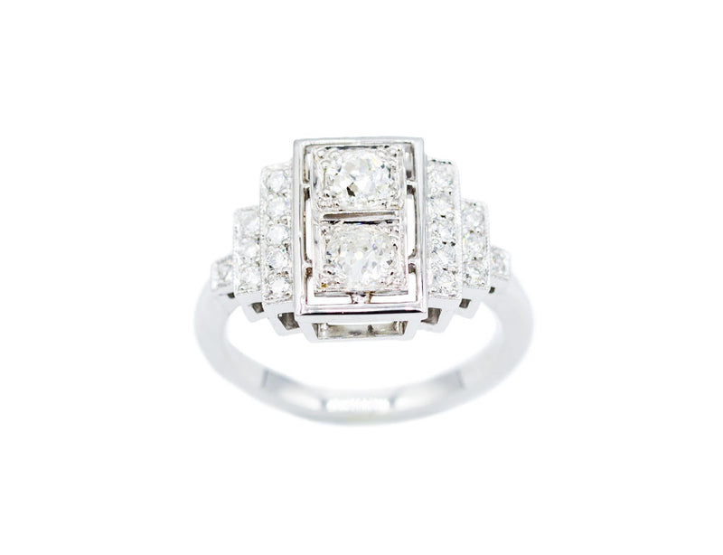 Bague Création Benoit Joaillier "Escaliers et Deux Diamants"