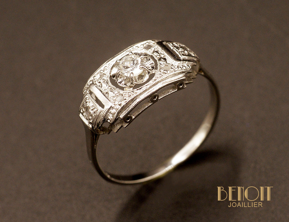 Bague Art Déco En Or Blanc 18k - Sertie D'onyx Et Diamants - Taille 53 - Tête D'aigle - Occasion Rare