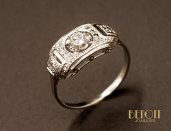Bague Art Déco Or Blanc et Diamants