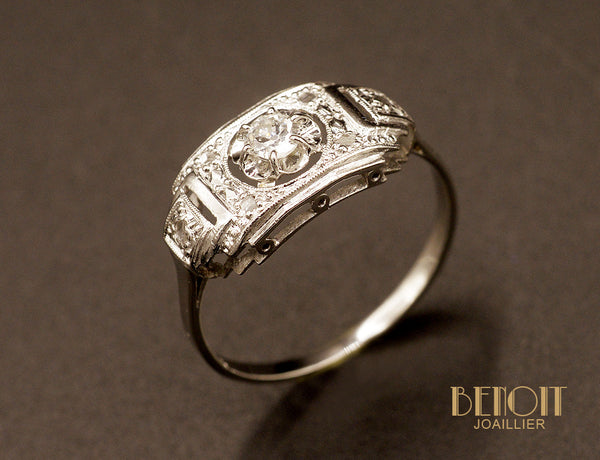 Bague Art Déco Or Blanc et Diamants