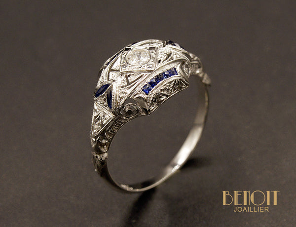 Bague Art Déco Platine Diamants et Saphirs