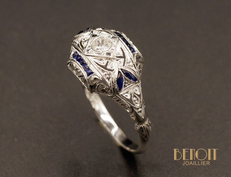 Bague Art Déco Platine Diamants et Saphirs