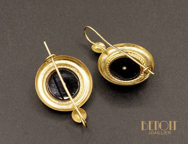 Boucles d'Oreilles Anciennes en Or Jaune et Onyx