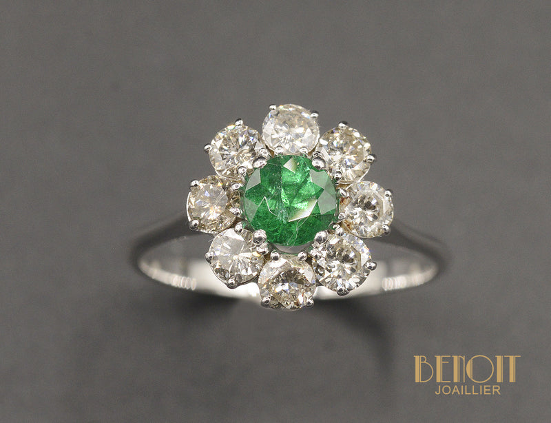 Bague Marguerite Emeraude Entourage Diamants