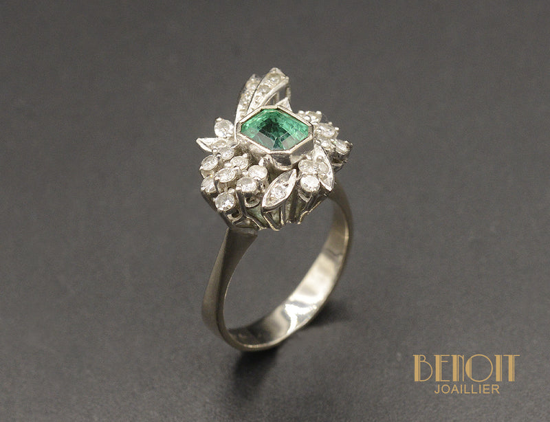 Bague Art Déco Emeraude Diamant