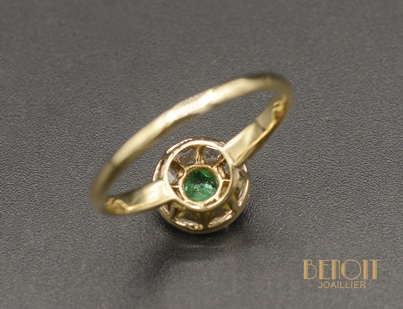 Bague Ronde Art Déco Émeraude Diamant