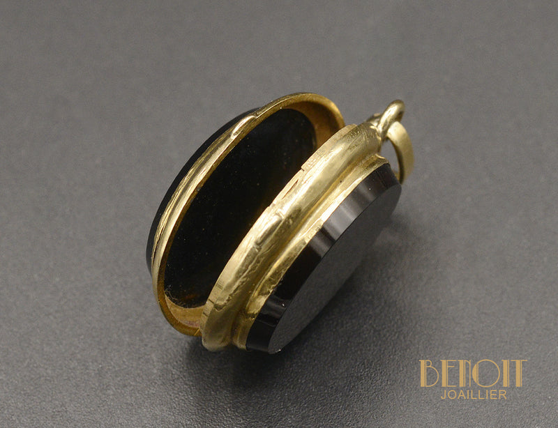 Pendentif Ouvrant Onyx