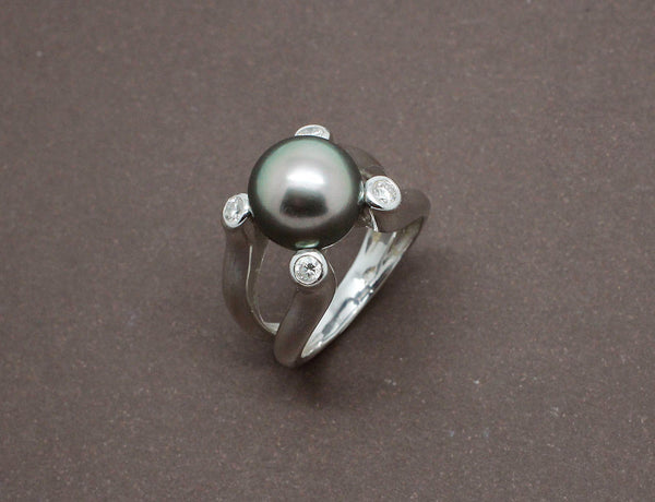 Bague Perle de Tahiti Or et Diamants