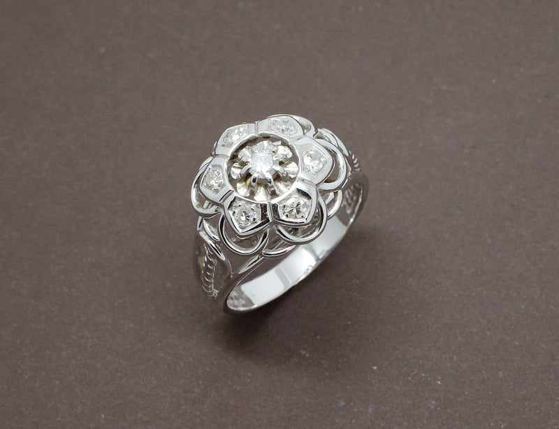 Bague Fleur Diamants et Or Blanc