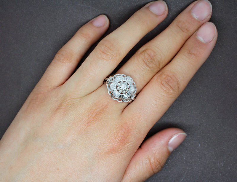 Bague Fleur Diamants et Or Blanc