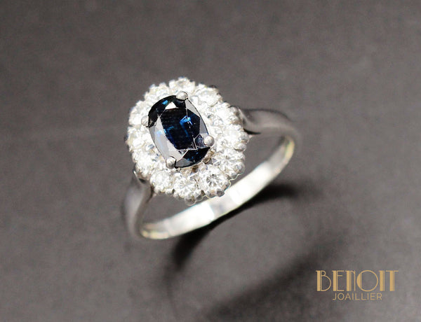 Bague Saphir Entourage Diamants