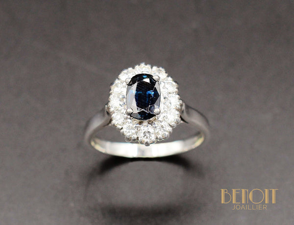 Bague Saphir Entourage Diamants