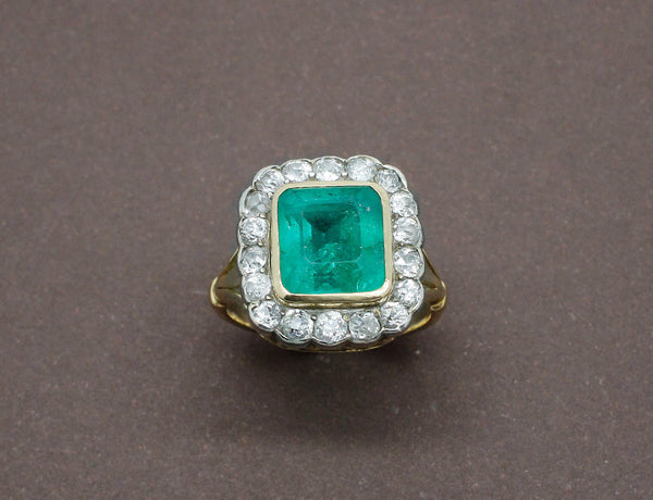 Bague Ancienne Emeraude Diamants