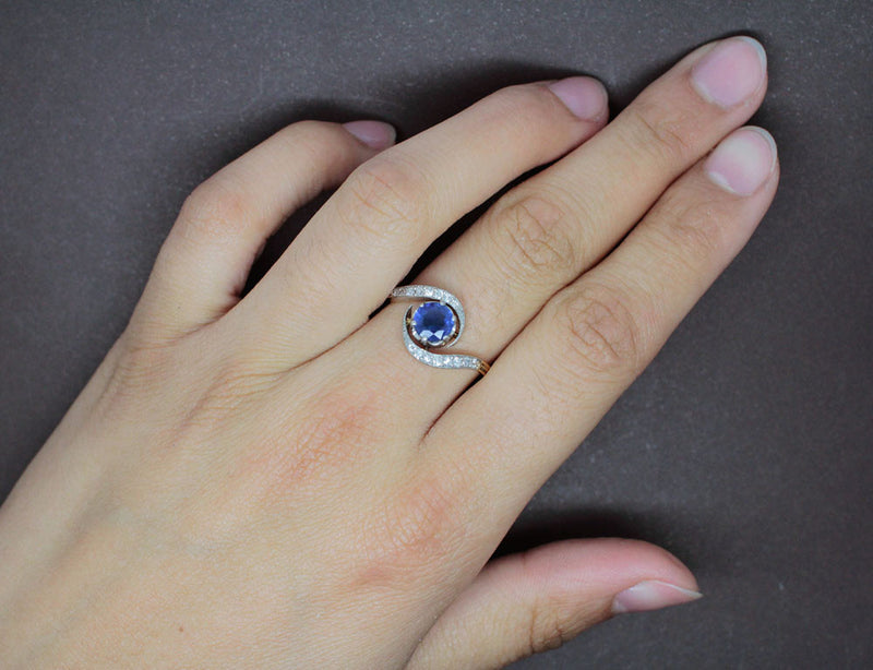 Bague Tourbillon Ancien Saphir et Diamants