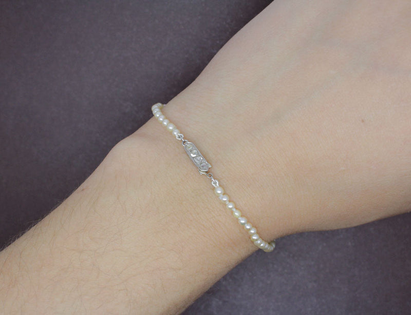 Bracelet 1900 Perles Fines et Fermoir Diamants