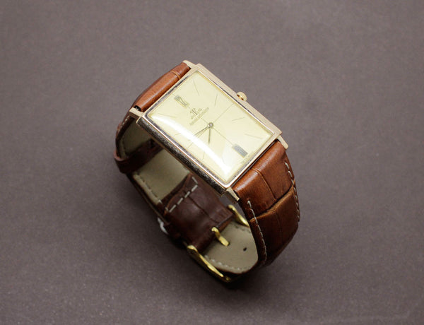Montre Jaeger-LeCoultre en or