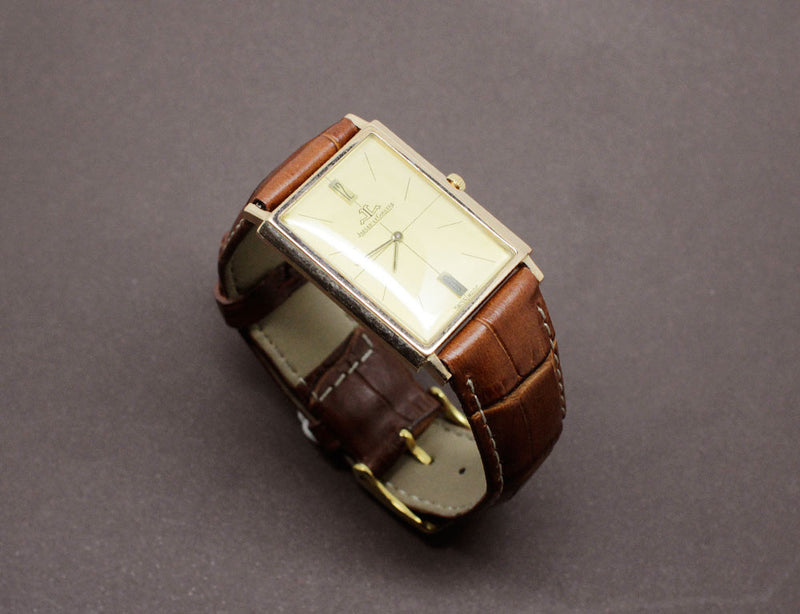 Montre Jaeger-LeCoultre en or