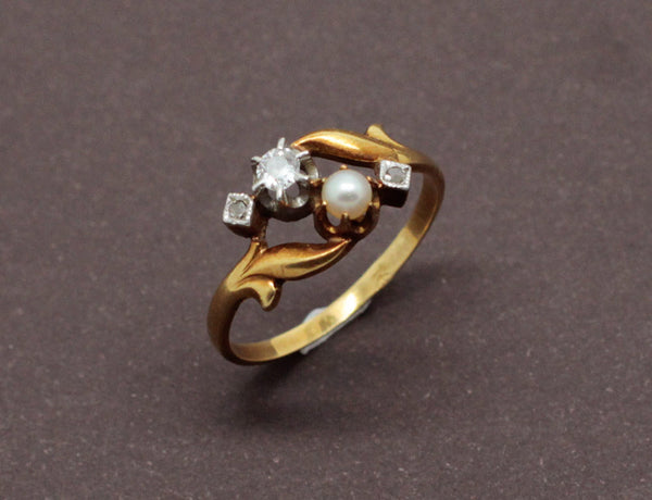 Bague Ancienne Perle et Diamants