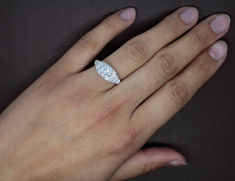 Bague Création Benoit Joaillier "Chevalière Art Déco" Diamant 1,08ct