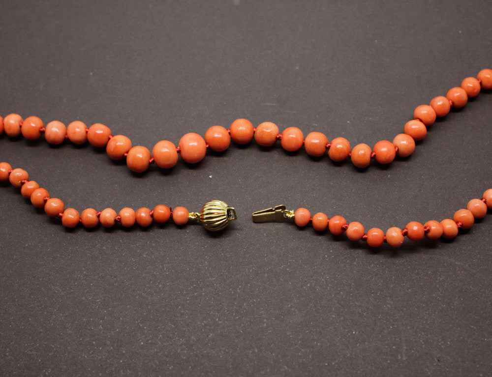 Collier Marguerites Dorées et Noires Tour Perles d'imitation Luxe – Hanan Channel