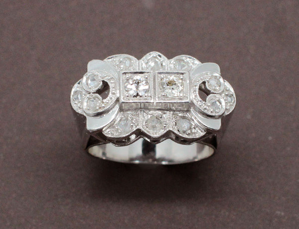 Bague Art Déco Diamants et Or Blanc