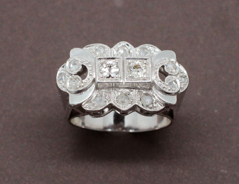 Bague Art Déco Diamants et Or Blanc
