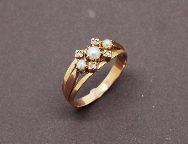Bague Ancienne Perles et Or Rose